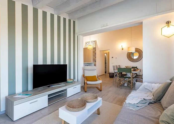 Elysian Con Piscina Privata 马尔扎梅米