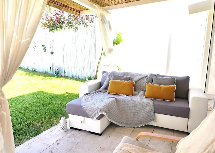 Elysian Con Piscina Privata 马尔扎梅米